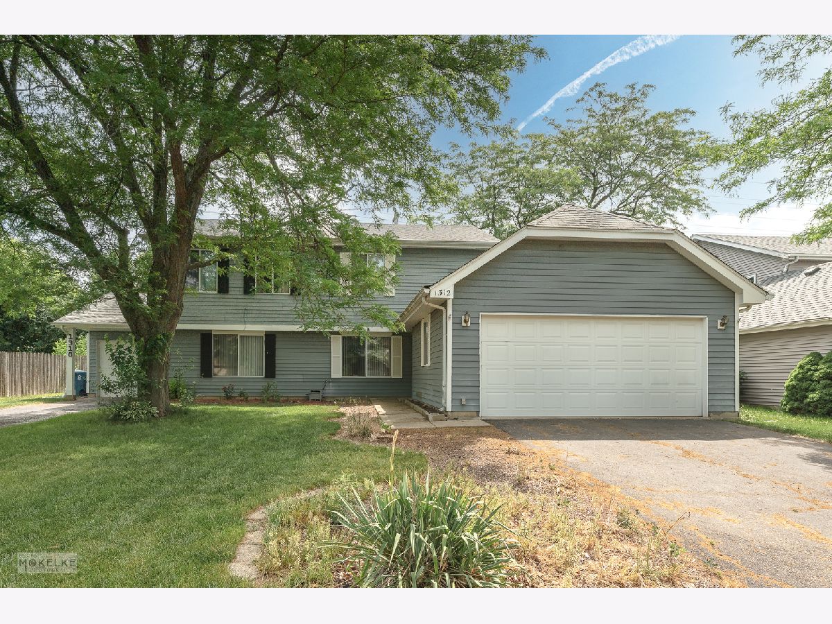 Townhomes Sold Eagle Trace Aurora Illinois, 1312 Andover