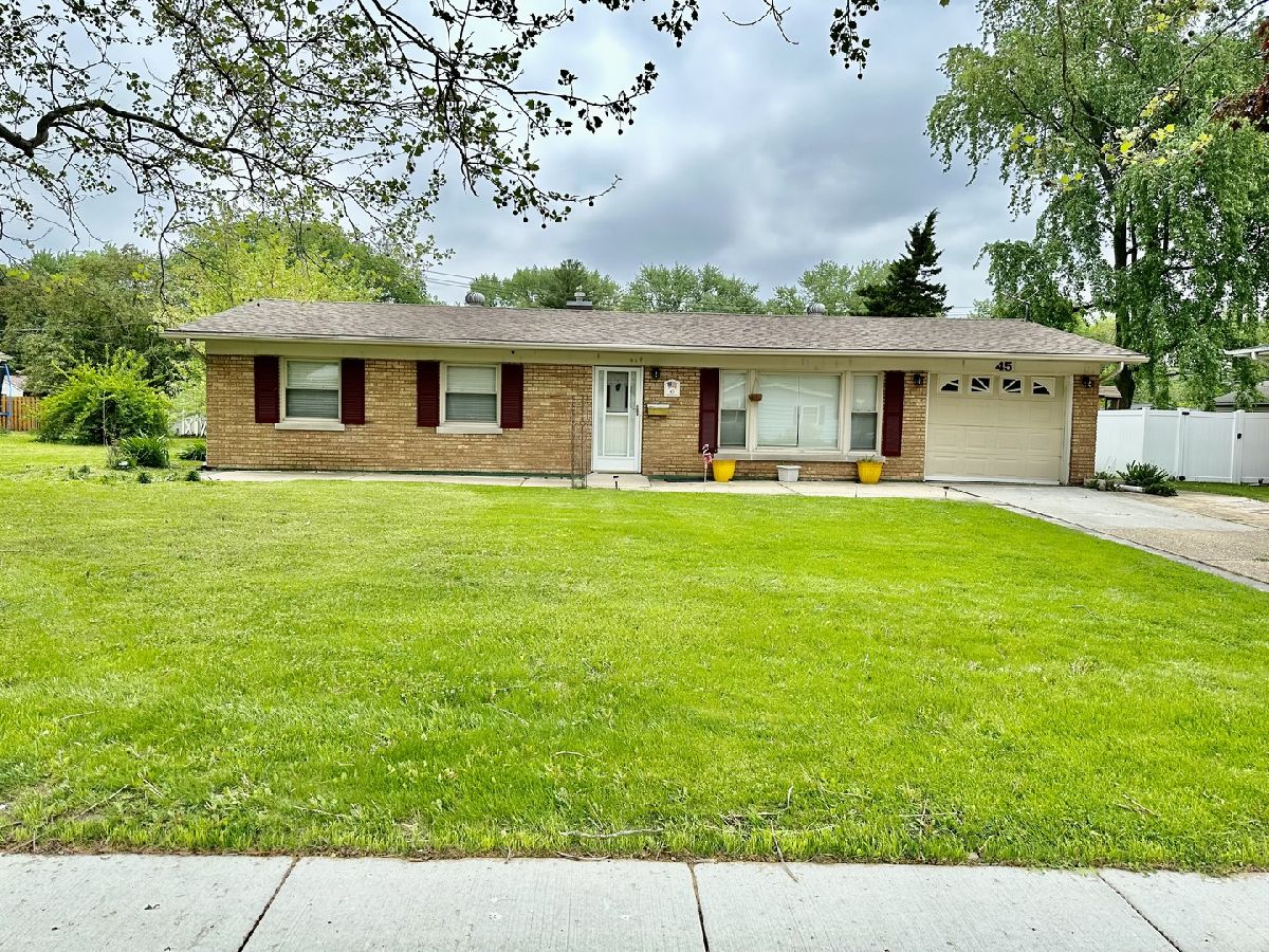 Homes & Townhomes Rented Boulder Hill Montgomery Illinois, 45 Circle