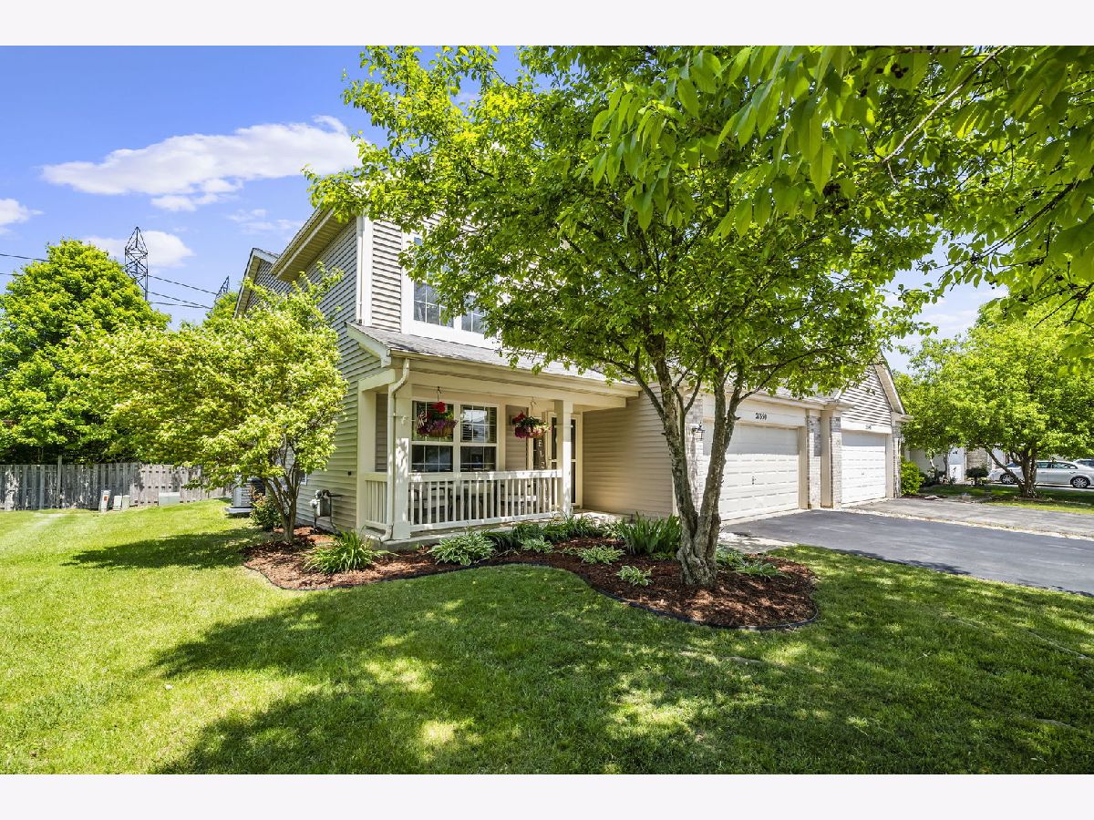 Townhomes & Homes Sold Cambridge Crest Crest Hill Illinois, 21350 Carlton