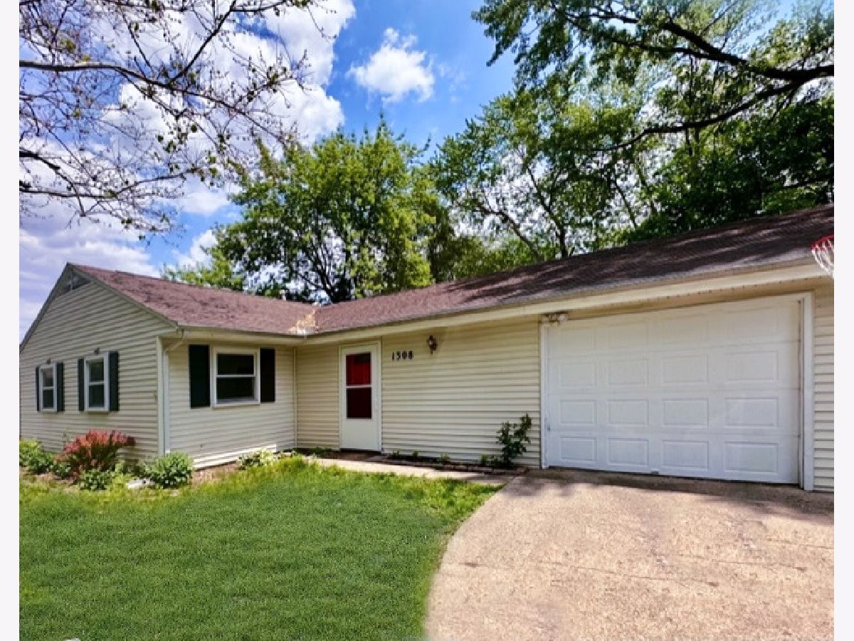 Homes Sold Green Meadow Champaign Illinois, 1308 Glendale