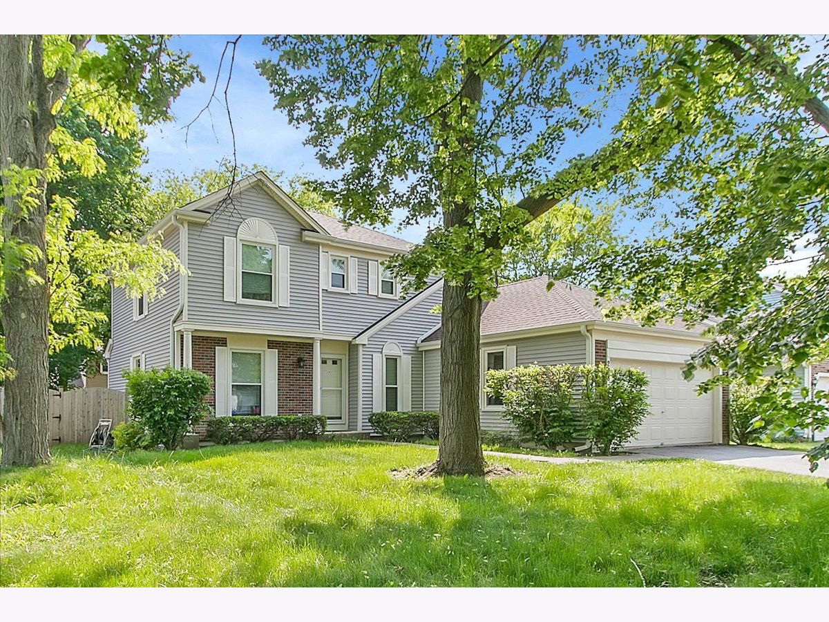 Homes & Condos & Townhomes Sold Grosse Pointe Vernon Hills Illinois, 288 Fiore