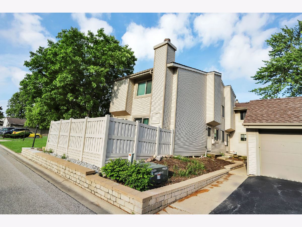 Townhomes Rented Del Lago Schaumburg Illinois, 542 Del Lago