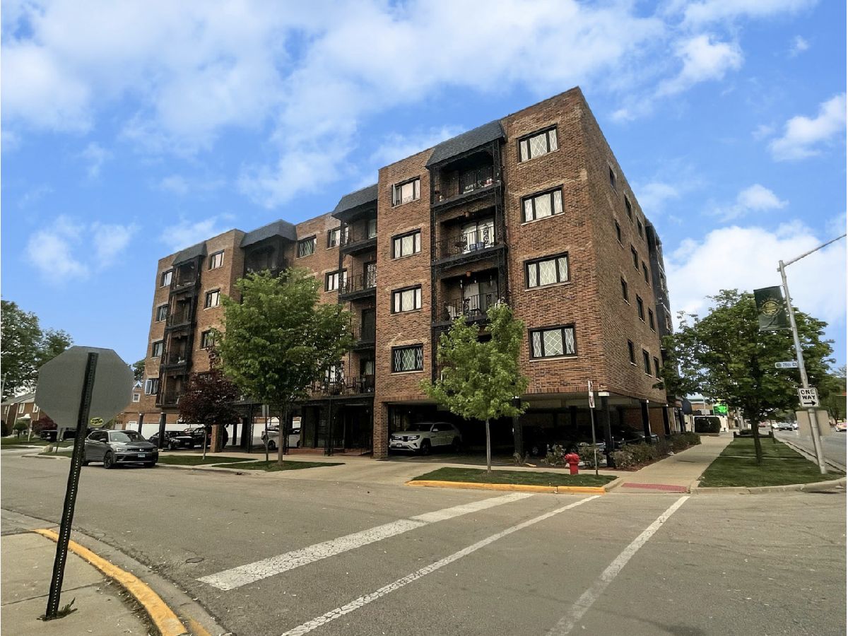 Condos & Townhomes Sold Casa De Oro Elmwood Park Illinois, 1601 76th