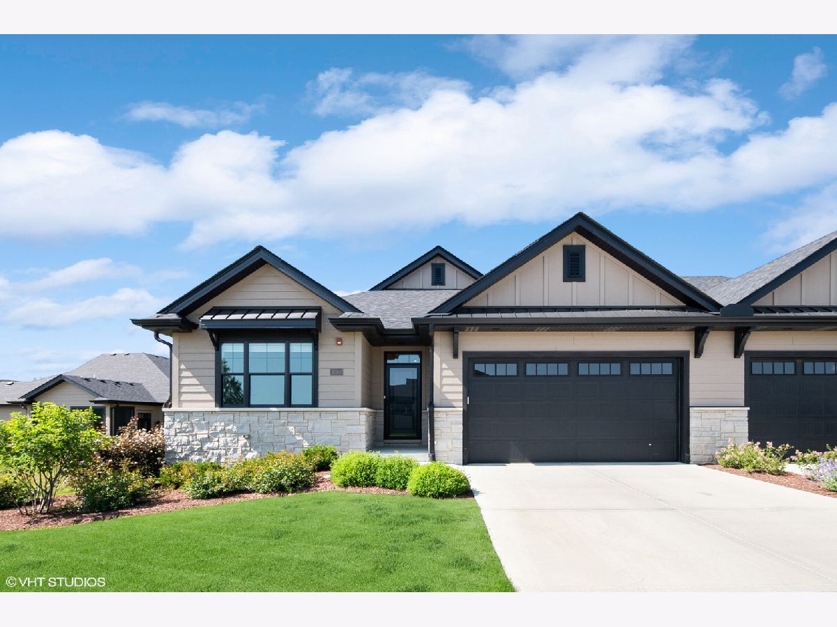 Townhomes & Homes Sold Clover Ridge Estates Lockport Illinois, 1300 Lacoma