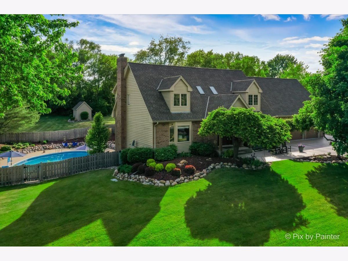 Homes Sold Chapel Hill Oaks Mchenry Illinois, 1717 Reiche