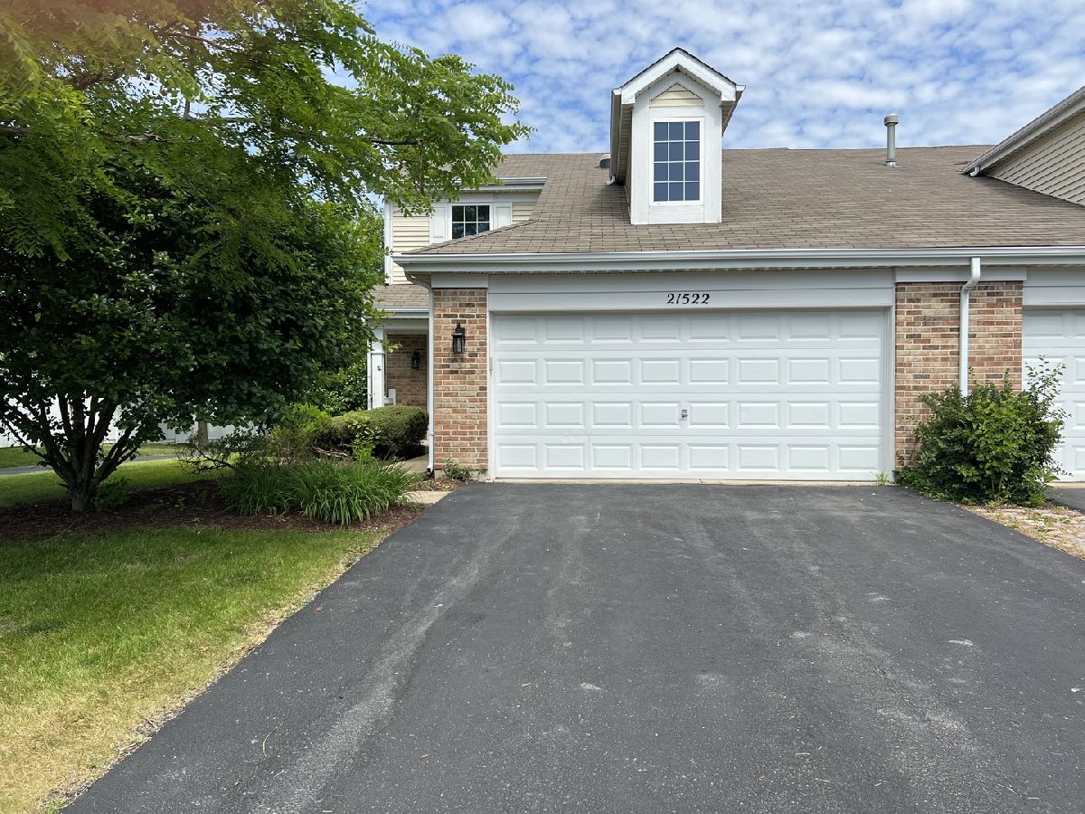 Townhomes & Homes Sold Cambridge Crest Crest Hill Illinois, 21522 Loch