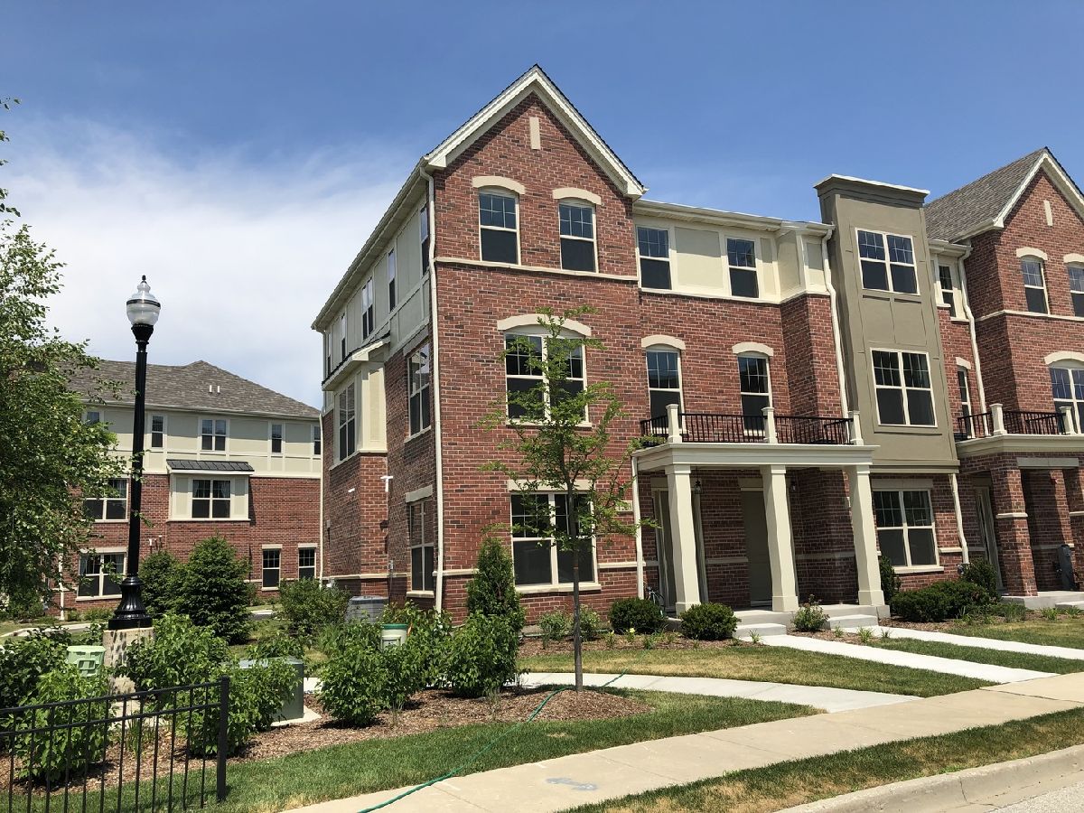 Condos & Townhomes Rented Port Clinton Row Homes Vernon Hills Illinois, 1228 Byrne