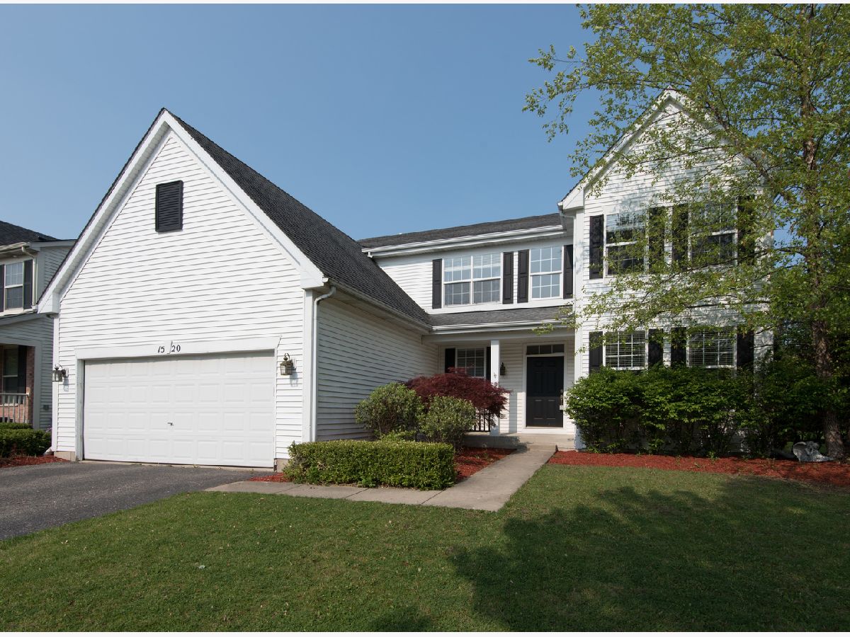 Townhomes & Homes Sold Greystone Gurnee Illinois, 1520 Greystone