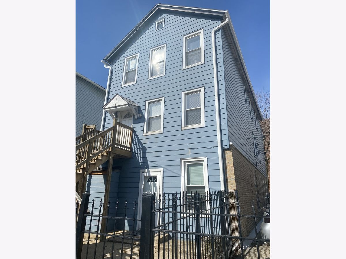 Condos & Townhomes Rented Noble Square Chicago Illinois, 706 Noble