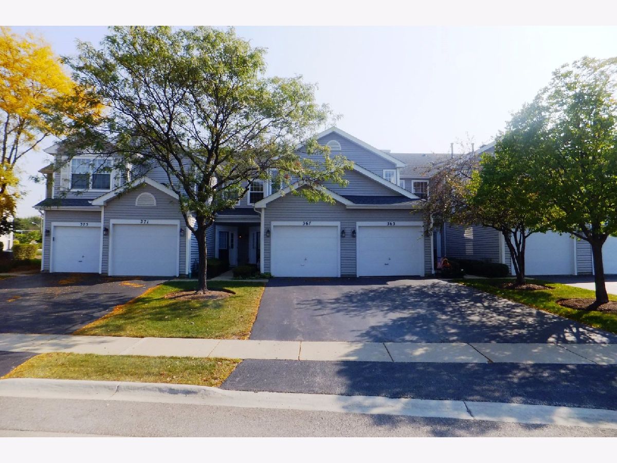 Townhomes Rented Meribel Schaumburg Illinois, 367 Hunterdon