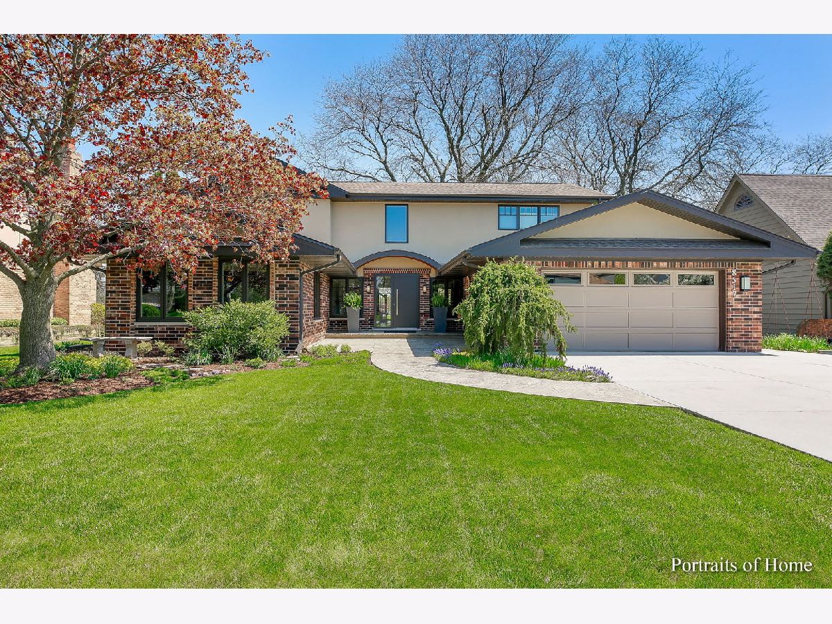 Homes Sold Brookeridge Creek Darien Illinois, 8517 Creekside