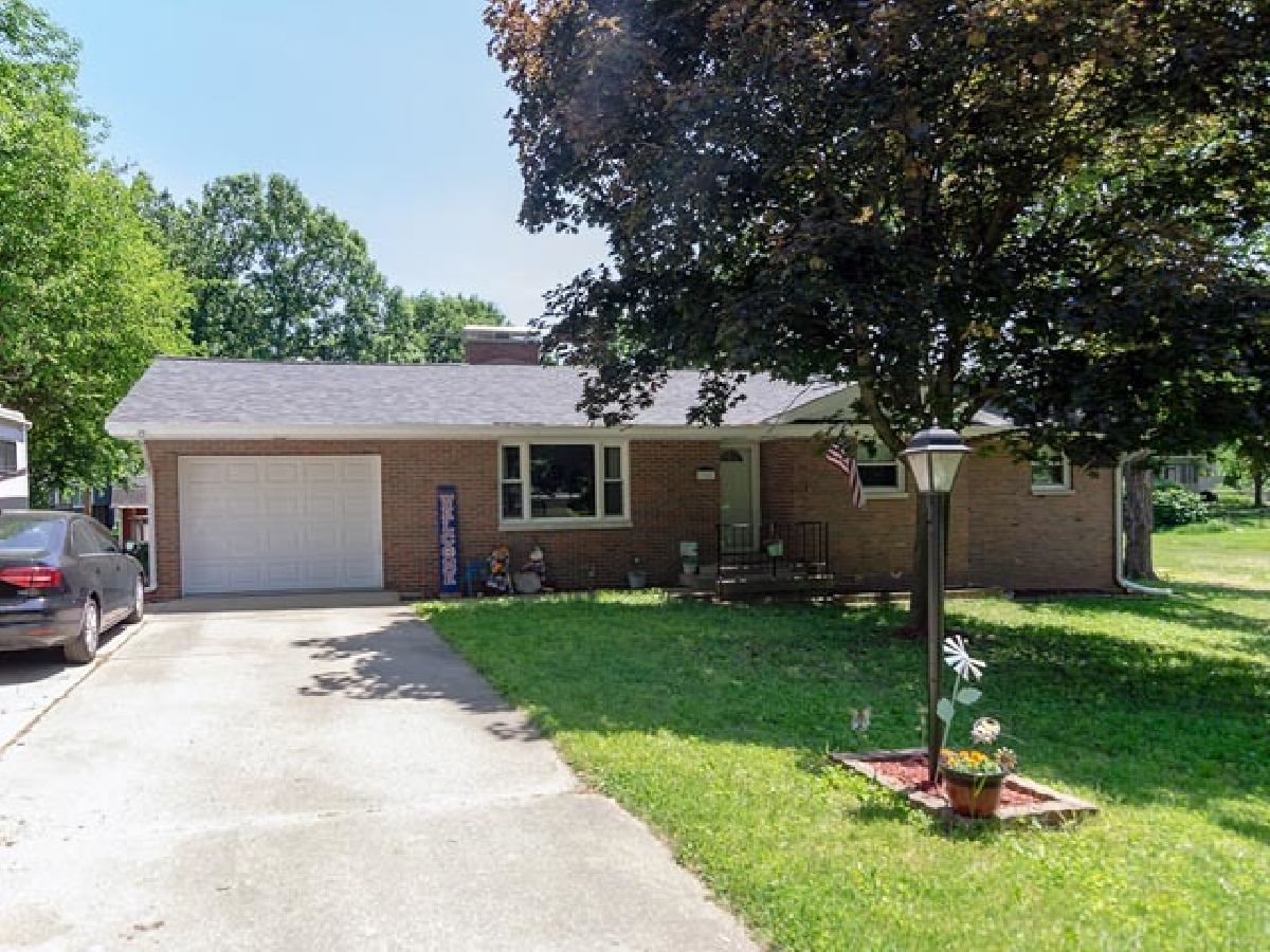 Homes Sold Colony Grove Mahomet Illinois, 702 Colony Grove