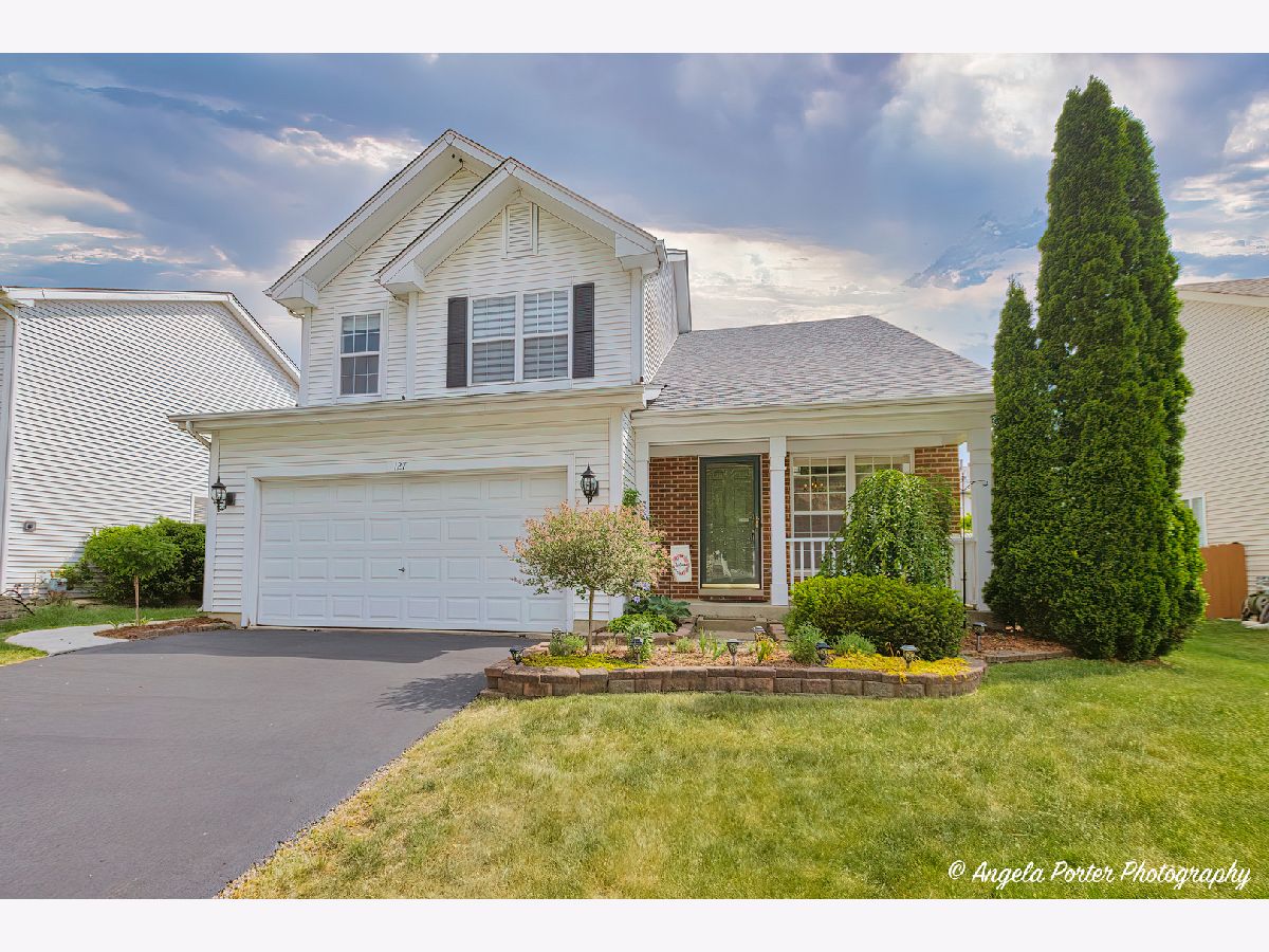 Homes Sold Lakewood Streams Streamwood Illinois, 127 Sycamore
