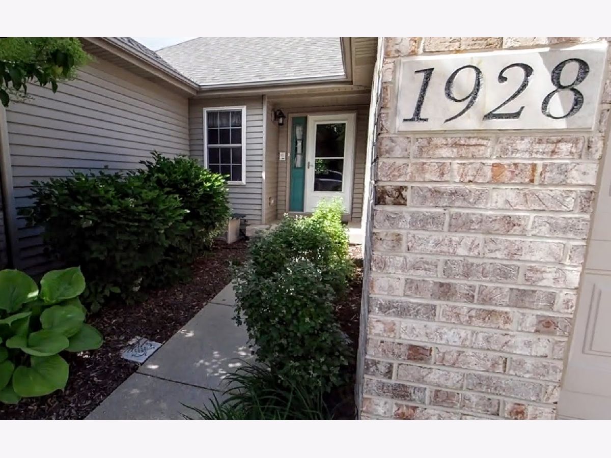 Townhomes Sold Lora Lei Acres Aurora Illinois, 1928 Margaret