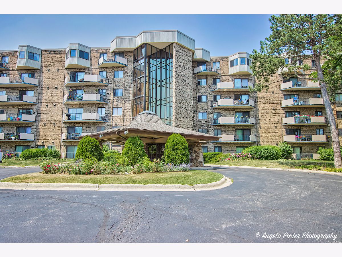 Condominiums Sold San Tropai Palatine Illinois, 1243 Baldwin