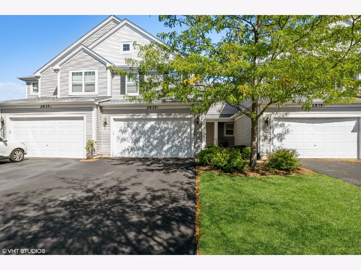Homes & Townhomes Rented Liberty Lakes Wauconda Illinois, 2835 Cattail