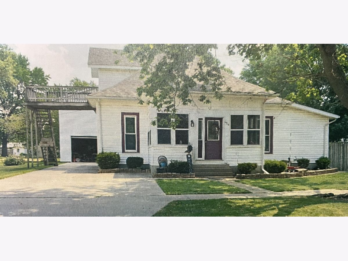  Sold Arthur Illinois, 424 Pine
