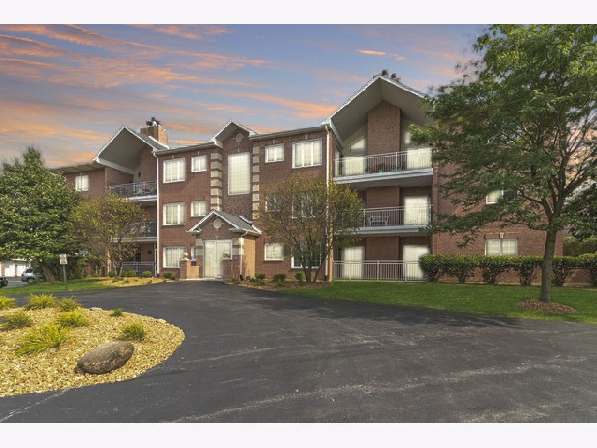 Condos & Townhomes & Homes Sold The Preserves Of Marley Orland Park Illinois, 11525 Settlers Pond