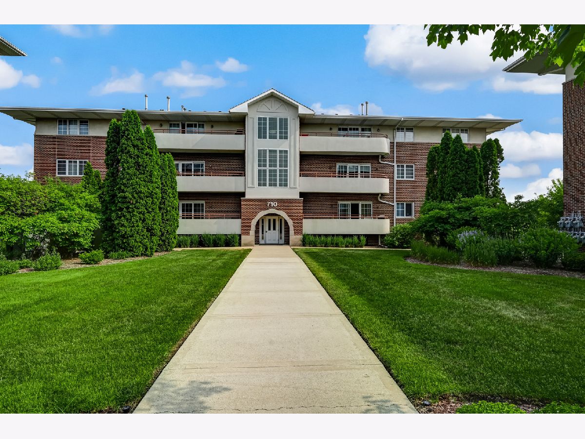 Condominiums Sold Courtyards Of Westmont Westmont Illinois, 710 63rd