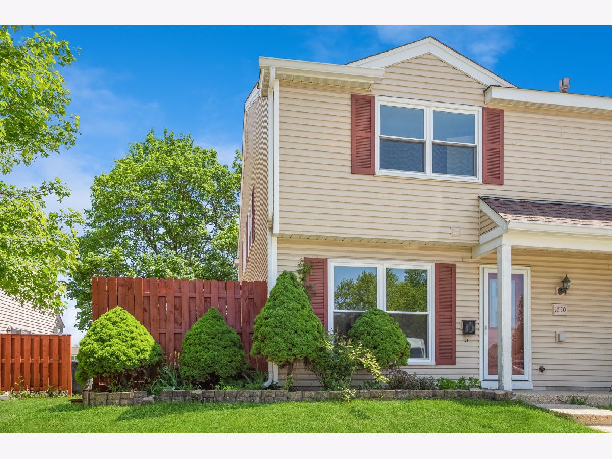  Sold Hoffman Estates Illinois, 1830 Jamestown