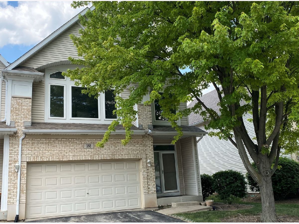 Townhomes Sold Wooded Creek Bolingbrook Illinois, 356 Aaron