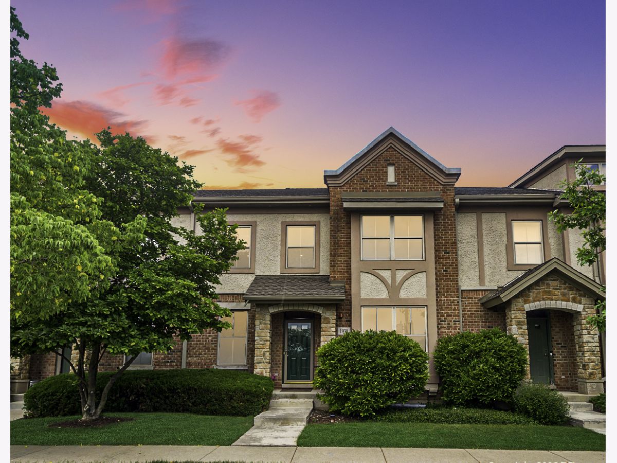 Condos & Townhomes Sold Shermer Place Northbrook Illinois, 1930 Beaumont