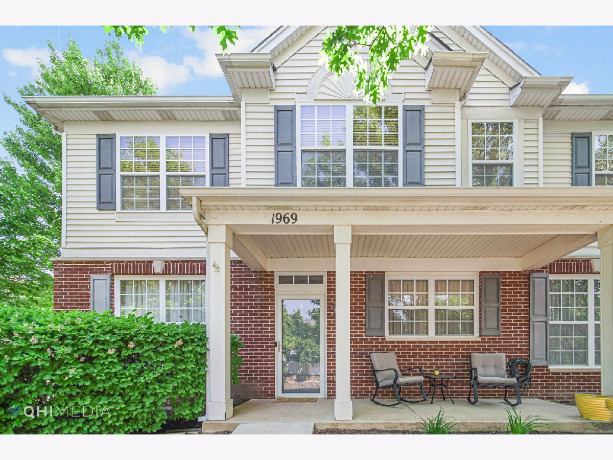 Townhomes Sold Neudearborn Station Naperville Illinois, 1969 Oxley