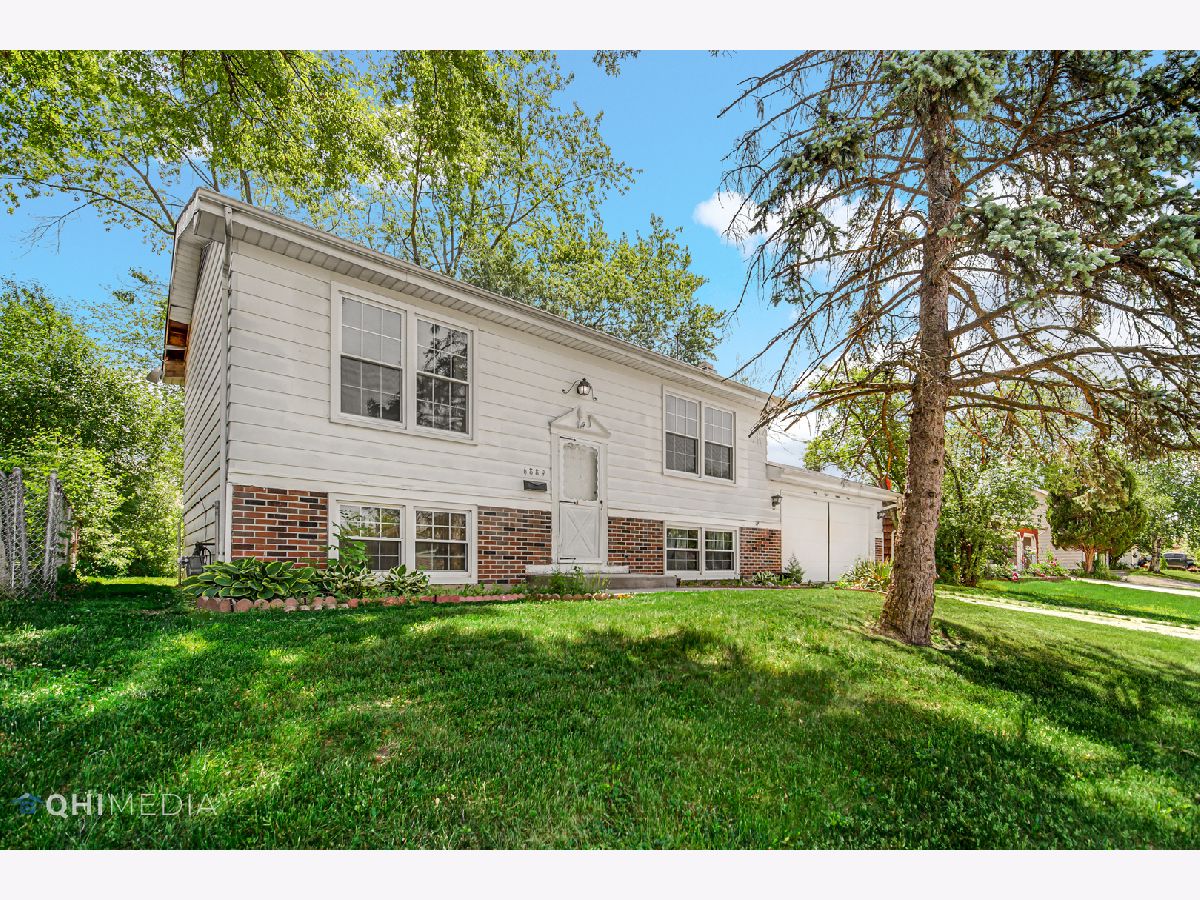 Homes Sold Hanover Terrace Hanover Park Illinois, 6889 Hemlock