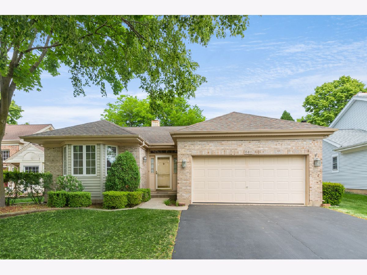 Homes & Condos & Townhomes Sold Bartlett On The Green Bartlett Illinois, 651 Rose