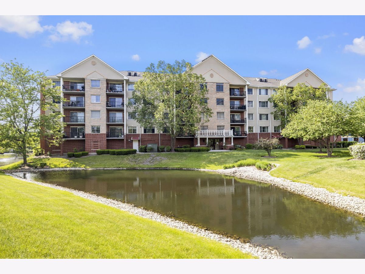 Waterfall Glen Darien IL, Townhomes & Condos For Sale & For Rent