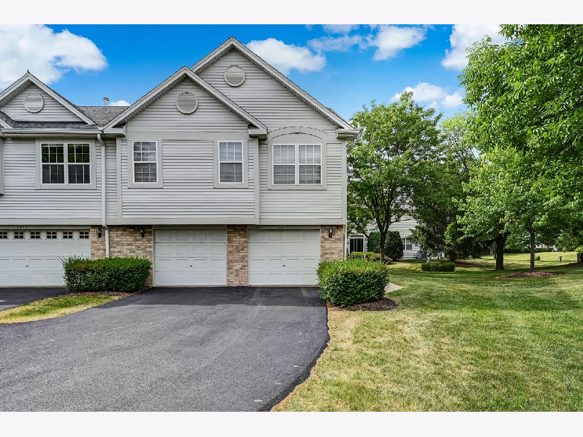 Townhomes & Condos Sold Waterfall Glen Darien Illinois, 9447 Fountain Point