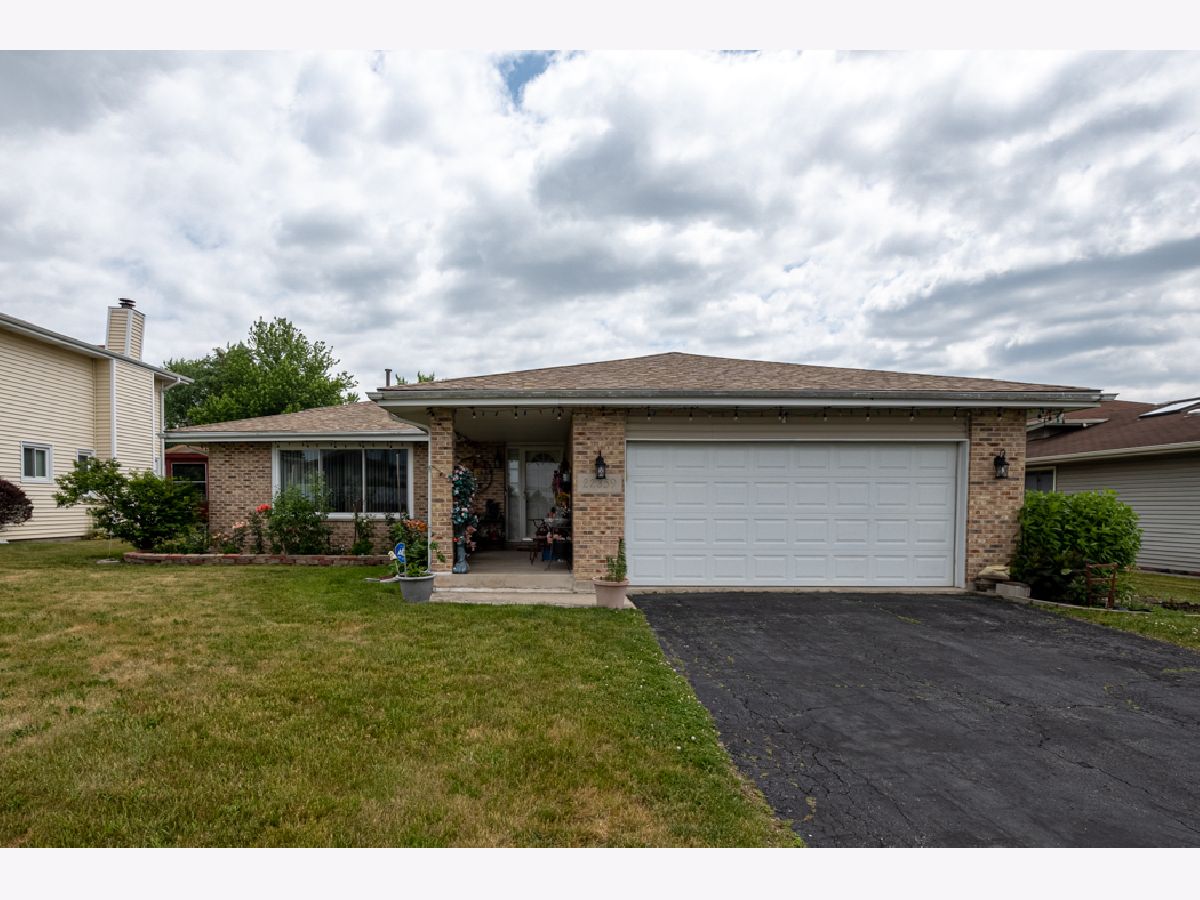 Homes Sold Carolina Sauk Village Illinois, 22359 Cornell