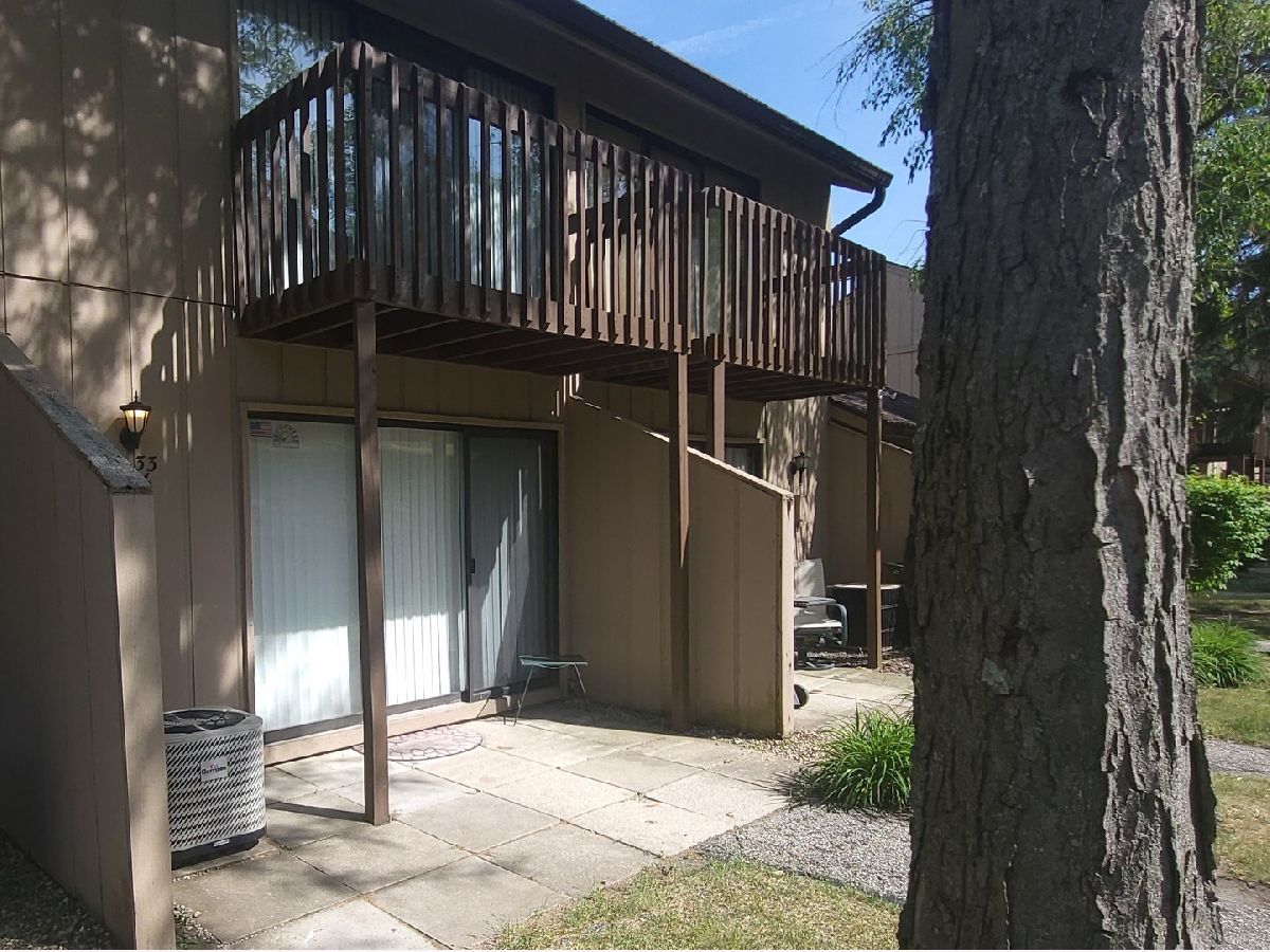 Vacation Village Fox Lake IL, Condos & Townhomes For Sale & For Rent