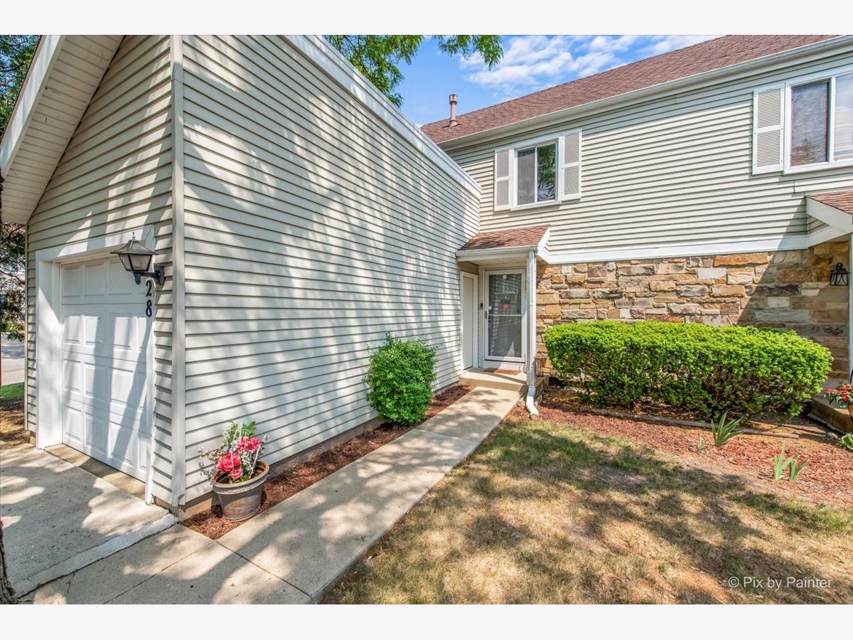 Townhomes Sold Liberty Square Hanover Park Illinois, 728 Weymouth