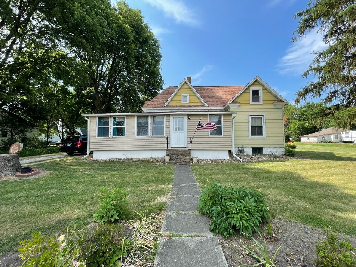  Sold Sadorus Illinois, 303 Church