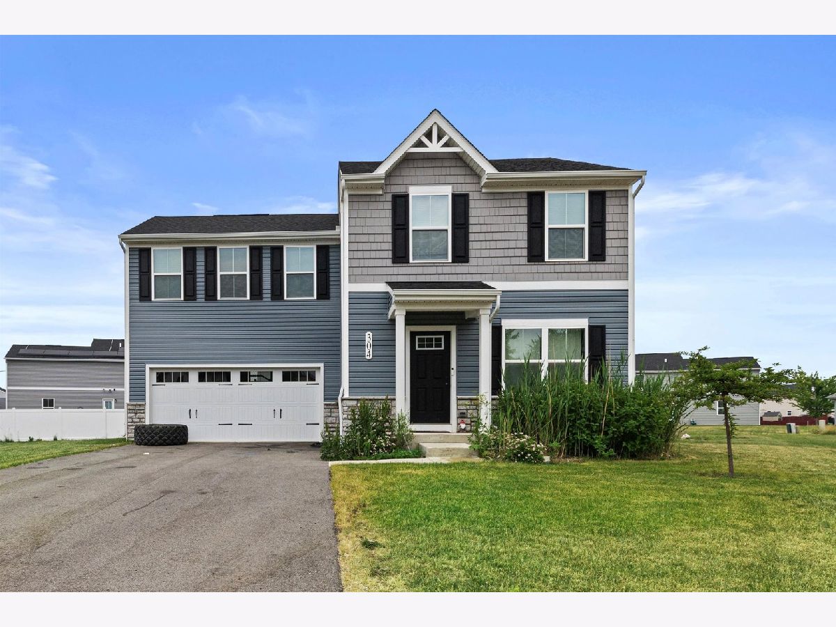 Homes & Townhomes Rented Sugar Creek Highlands Joliet Illinois, 304 Bradford