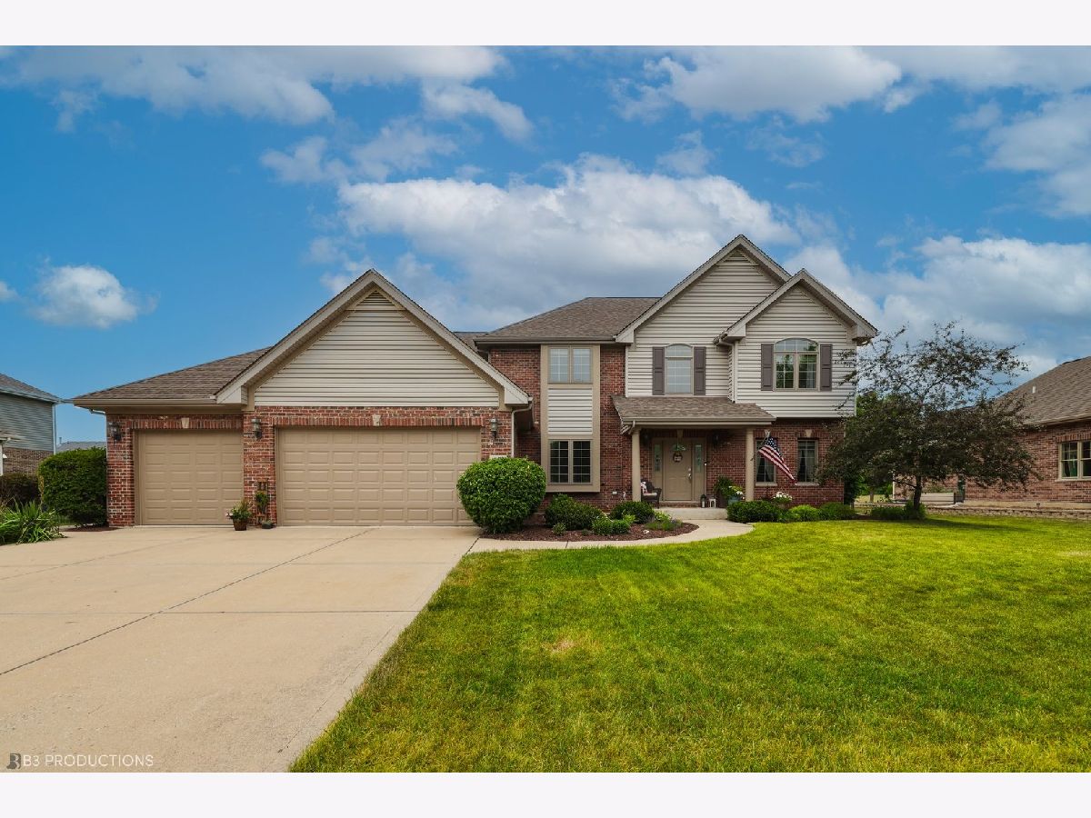 Homes Sold Wildflower Estates New Lenox Illinois, 255 Sonoma