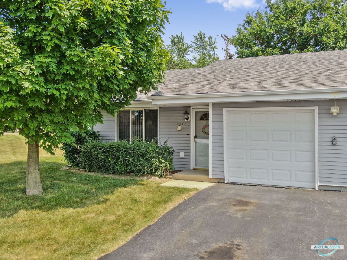  Sold Crest Hill Illinois, 2318 Buttercup