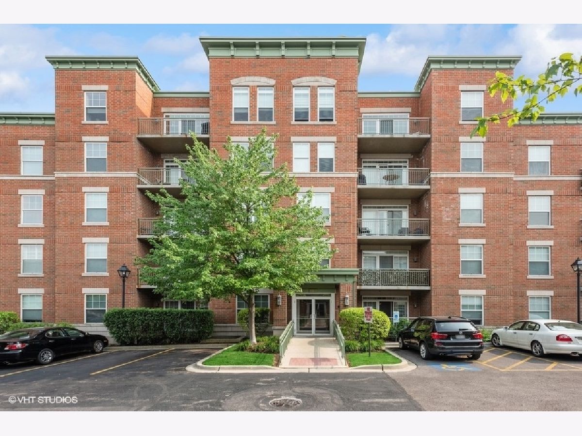 Condominiums Sold Benchmark Palatine Illinois