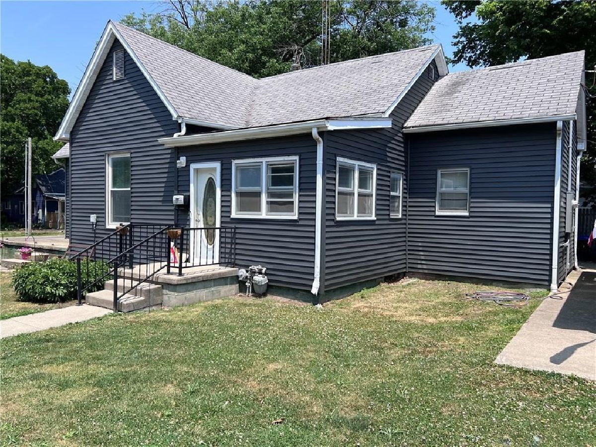 Homes Sold Joseph Halls Add Shelbyville , 721 North 4th