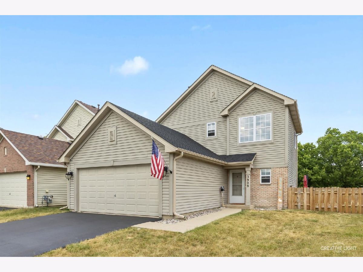 Townhomes & Homes Sold Country Homes Of Lakewood Falls Joliet Illinois, 3908 Adesso