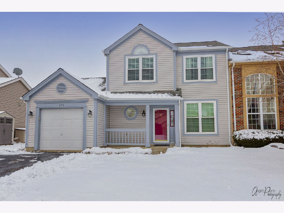 Homes & Townhomes Rented Cambridge Country Mundelein Illinois, 126 Southport