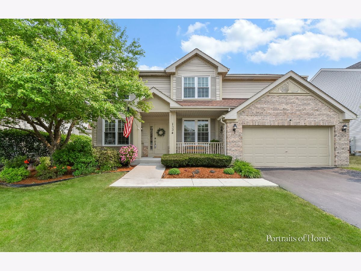 Homes Sold Orchard Crossing North Aurora Illinois, 1534 Hartsburg