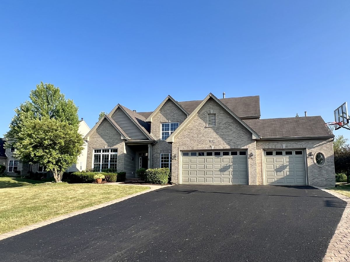 Homes Sold Kings Gate Crystal Lake Illinois, 1311 Village