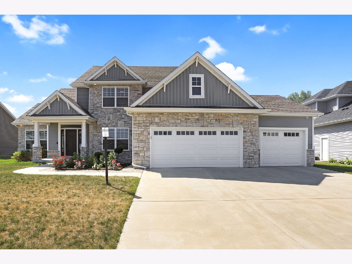 Homes Sold Lake Falls Savoy Illinois, 501 Lake Falls