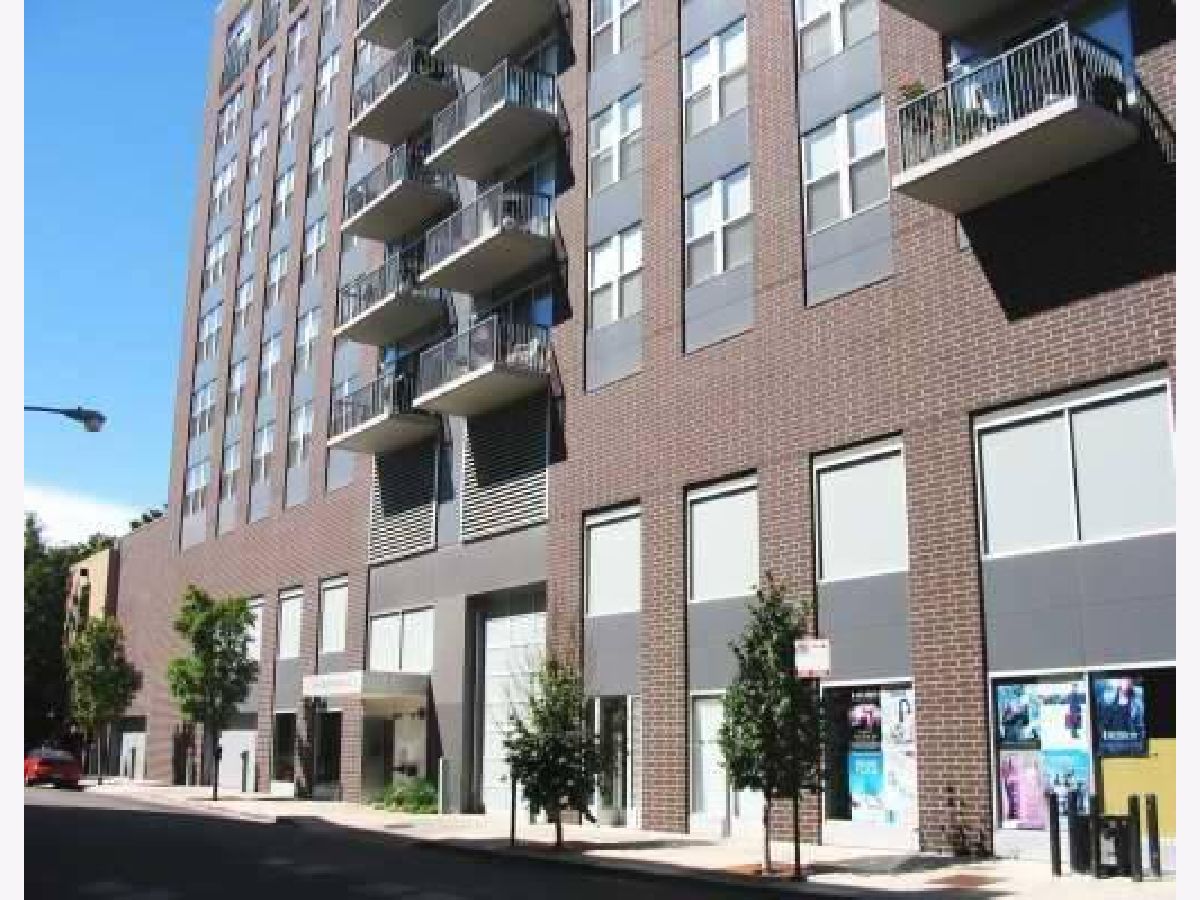 Condominiums Rented Parc Orleans Chicago Illinois, 1546 Orleans