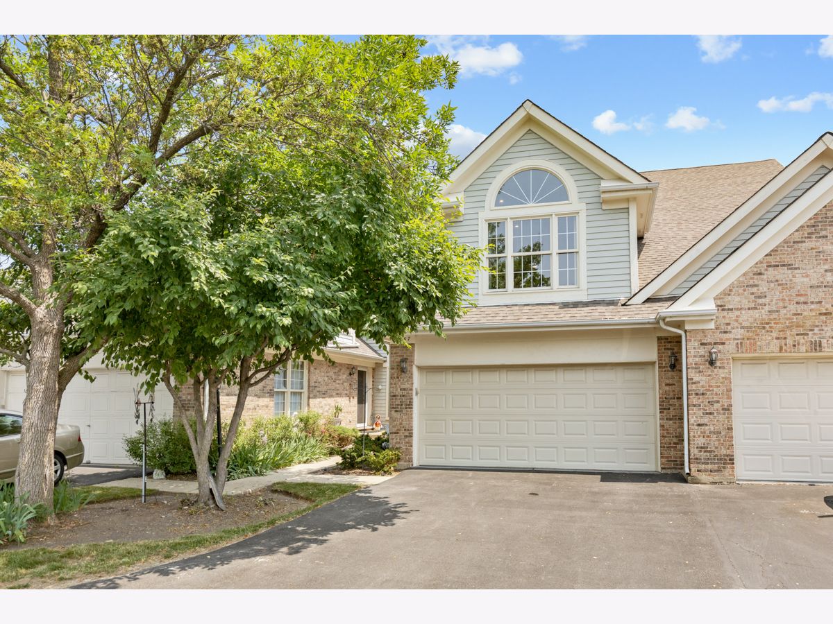 Townhomes Sold Fairmont Ridge Des Plaines Illinois, 9057 Jacqueline