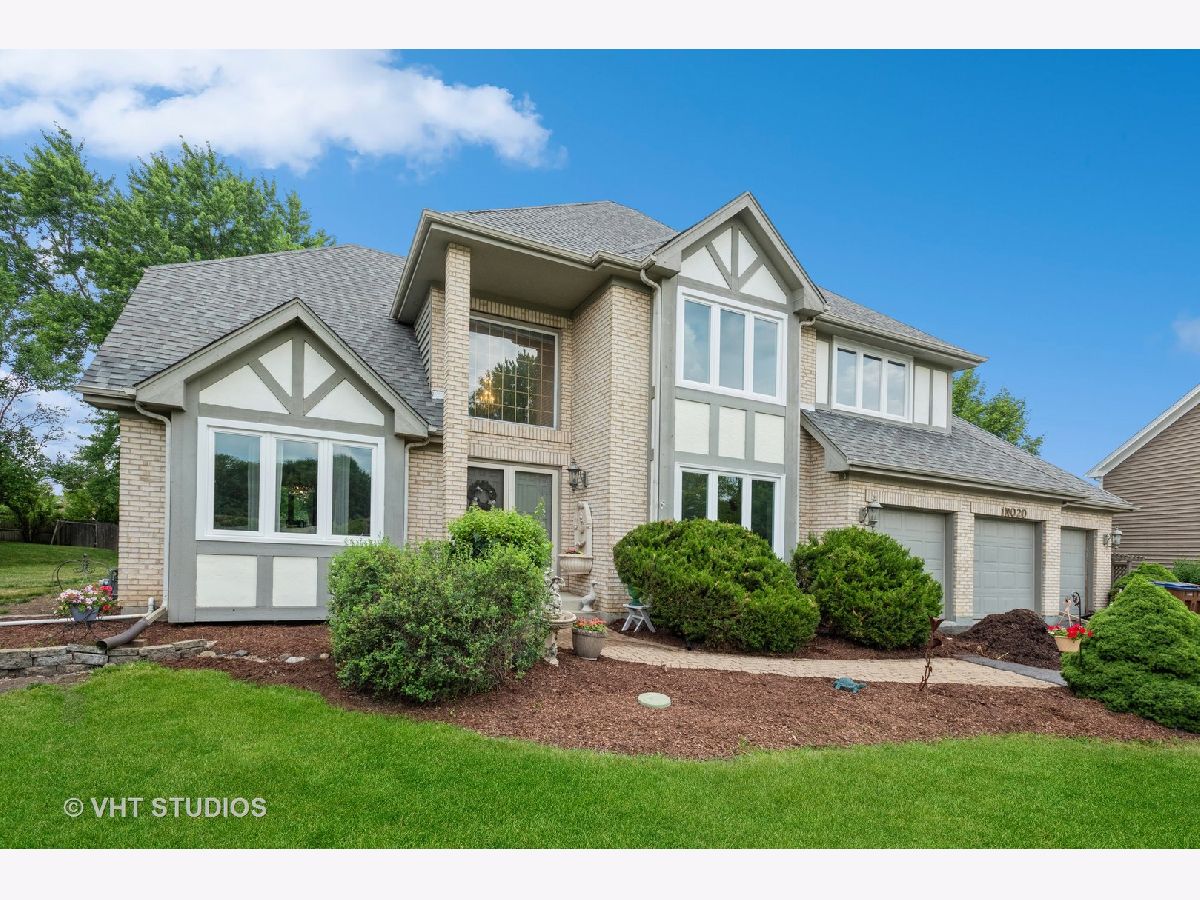 Homes Sold James Place Carol Stream Illinois, 1N020 Timothy