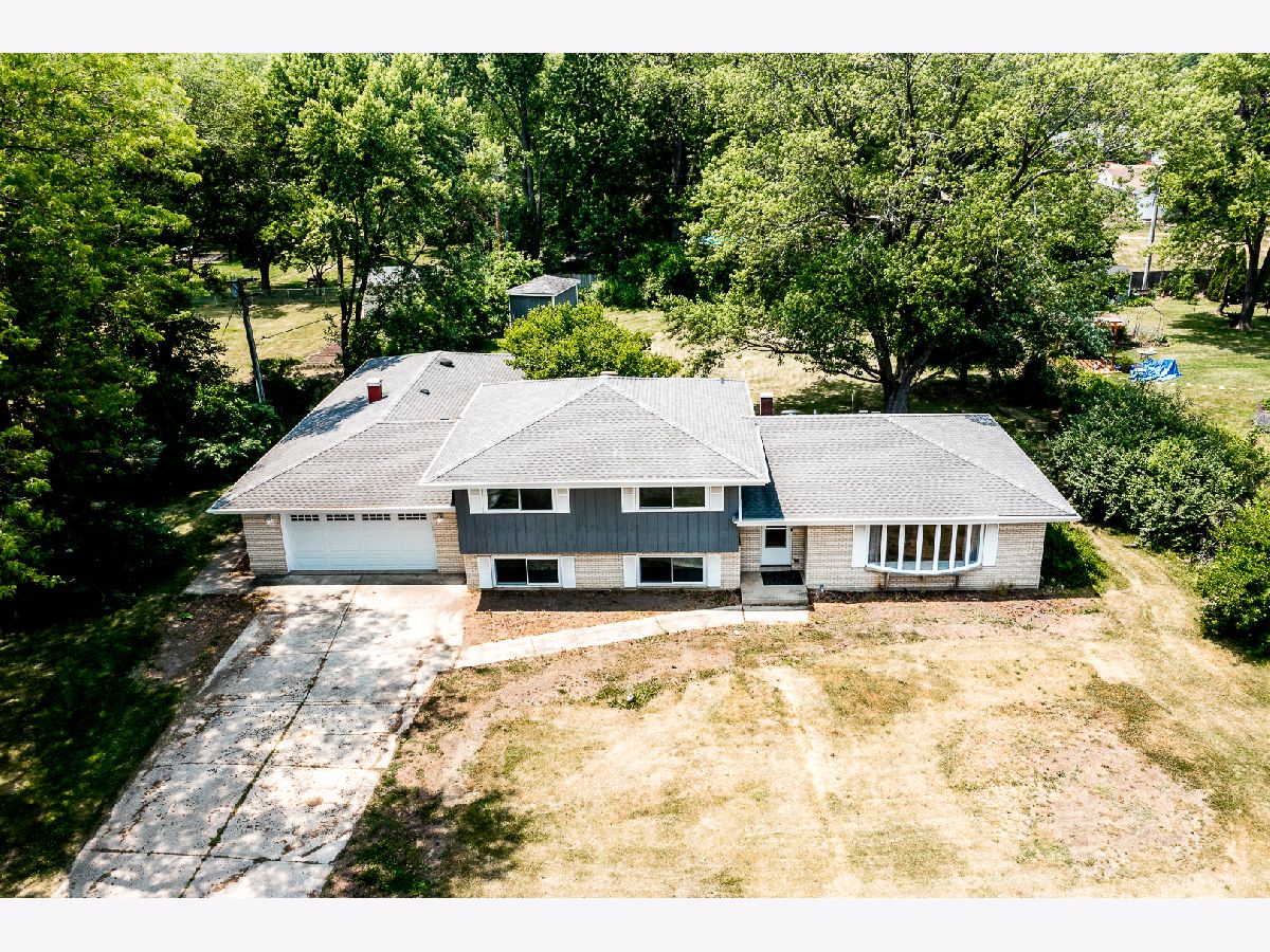 Homes Rented Pleasantdale Lemont Illinois, 11S346 Dunham