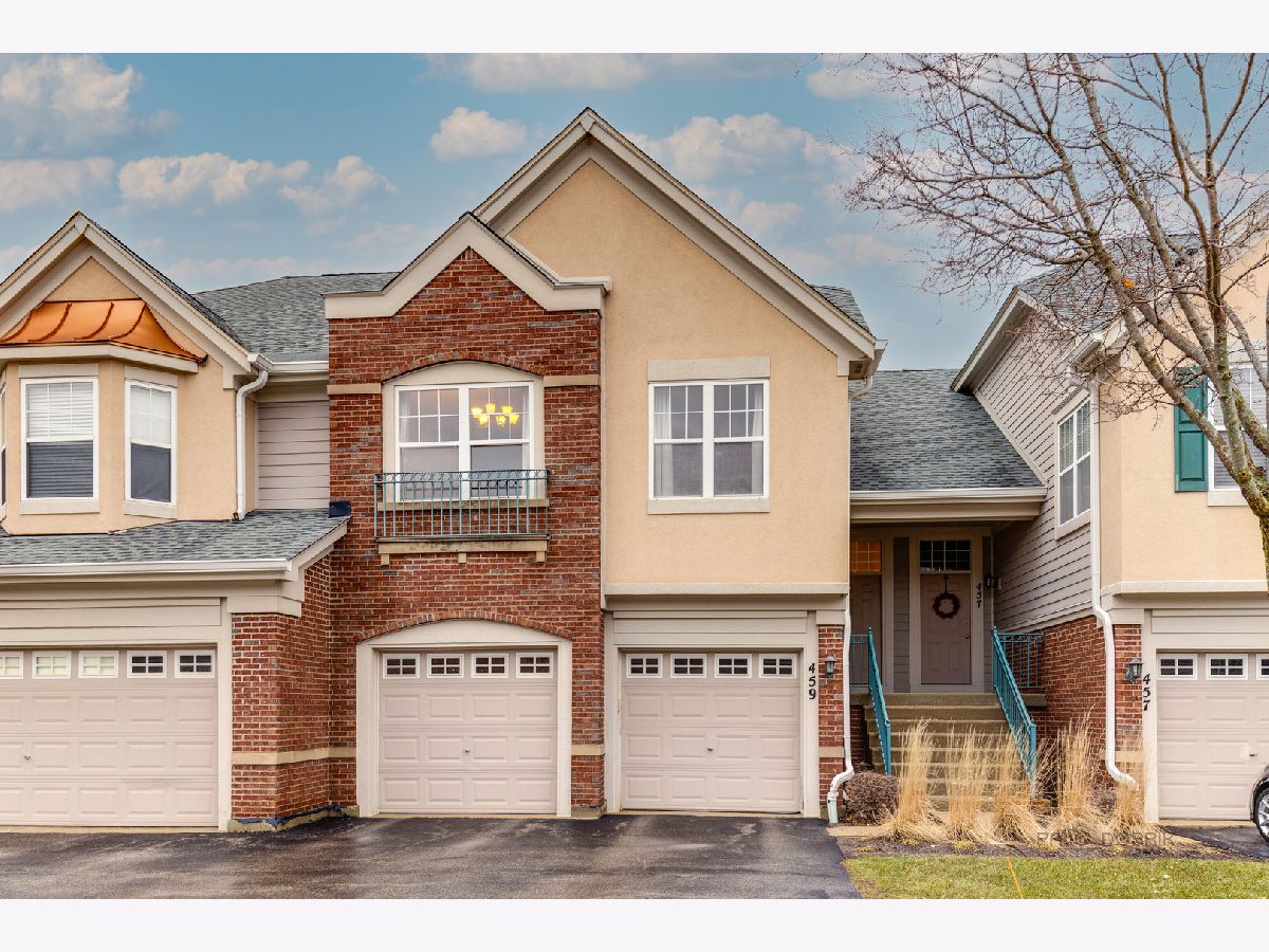 Townhomes & Condos Rented Pinehurst Vernon Hills Illinois, 459 Pine Lake
